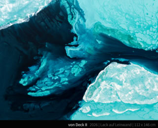 von Deck II - Egal wie oft, wie lange, zu welcher Tages- oder Nachtzeit, das Meer fasziniert mich mit seiner schier unendlichen Variation von Farbe, Licht und Form. Mal ist das Wasser dunkler als der Himmel, mal ist es genau umgekehrt, dann wieder ist der Horizont kaum oder garnicht auszumachen … mal wild, mal still, mal wie ein Spiegel … nur eins ist immer sicher: