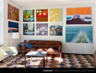 Gialiskari - Gialiskari ist ein nördlich gelegenes Küstendorf mit intensiver Fischereitätigkeit. Zwei seiner herausragendsten Merkmale sind die kleine Kapelle der Analipsis (Himmelfahrt) und der kleine Hafen für die Fischerboote. Ein unvergesslicher Anblick! Während Paare in der kleinen Kapelle auf der faszinierenden Halbinsel ewige Liebe und Treue schwören, bleiben ihre Herzen für immer dort!